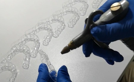 Nettoyage des gouttières transparentes